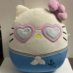Squishmallows 8-Inch Hello Kitty Sailor w Heart Glasses Plush